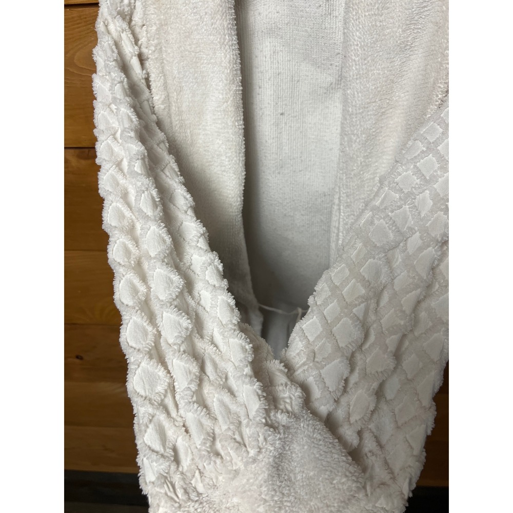 Victoria's Secret Plush Robe Full Length Cream White Textured Sleeve L Cozy Chic - Picture 8 of 11